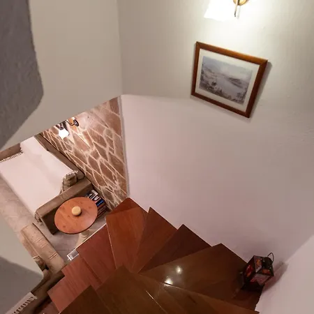 Hemera House Minthi بيت للعطل Kalandra